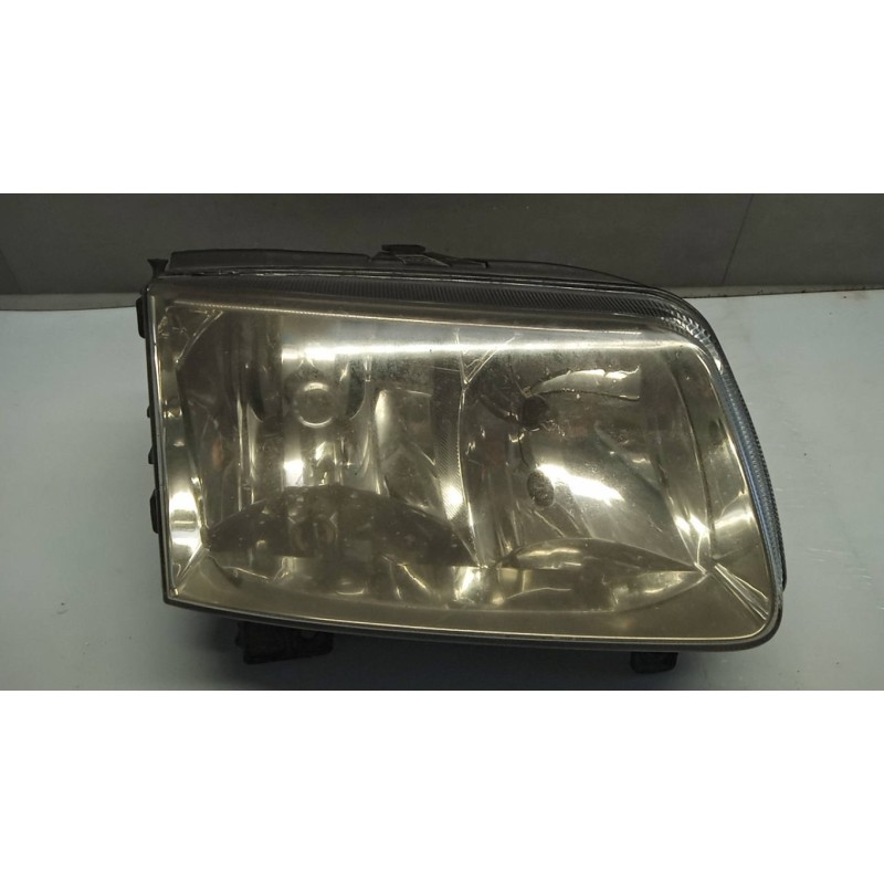 VOLKSWAGEN FARO ANTERIORE DESTRO VOLKSWAGEN Polo 1999>2001 usato