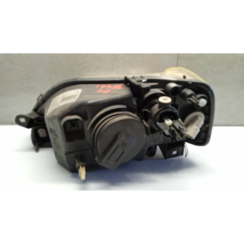 DACIA FARO ANTERIORE DESTRO DACIA Logan 2004>2008 usato