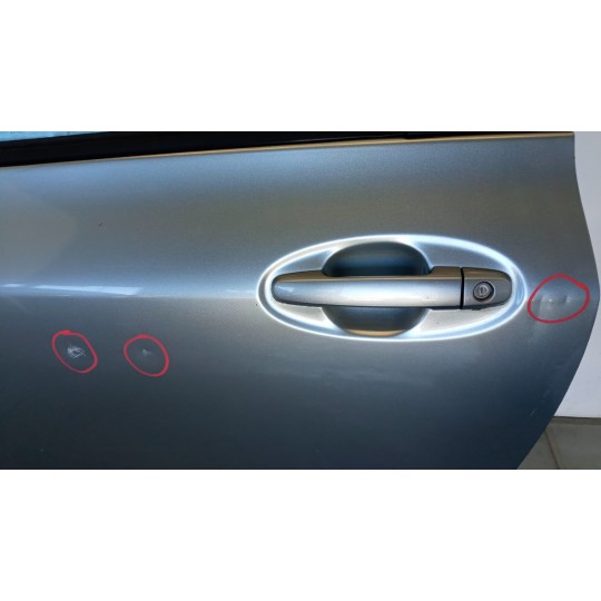 PORTA ANTERIORE SINISTRA TOYOTA Yaris 2005>2008 usato