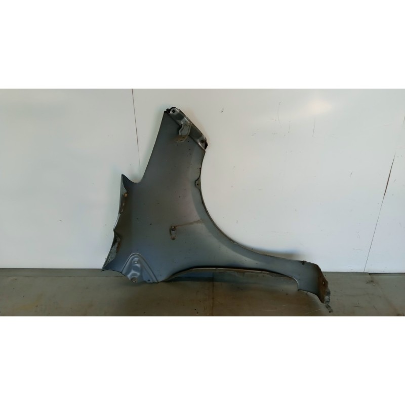 TOYOTA PARAFANGO ANTERIORE SINISTRO TOYOTA Yaris 2005>2008 usato