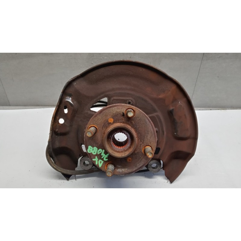 TOYOTA MONTANTE COMPLETO DESTRO TOYOTA Yaris 2005>2008 usato