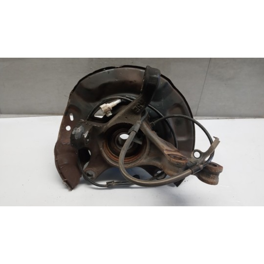 COMPLETE LEFT UPRIGHT TOYOTA Yaris 2005>2008 used