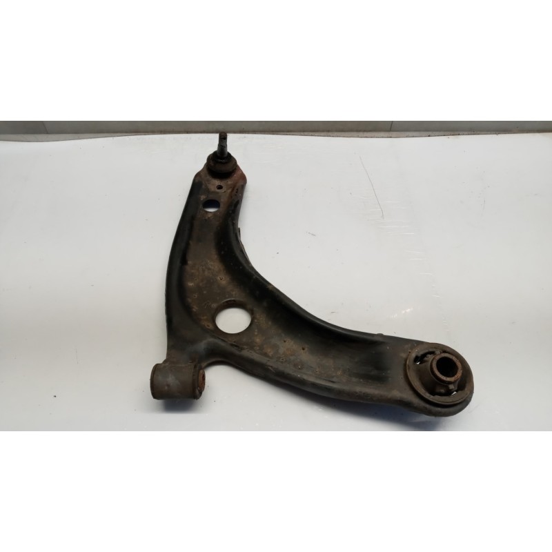 TOYOTA CONTROL ARM FRONT LOWER RIGHT  TOYOTA Yaris 2005>2008 used