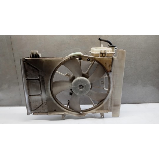 CONVOGLIATORE ELETTROVENTOLA TOYOTA Yaris 2005>2008 usato