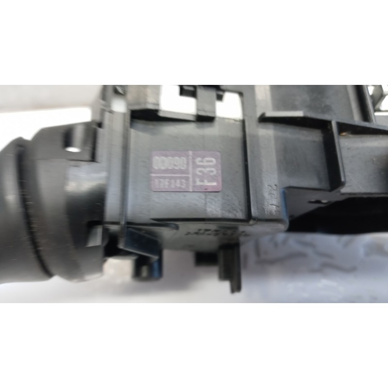 TOYOTA DEVIOLUCI TOYOTA Yaris 2005>2008 usato