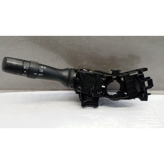 DEVIOLUCI TOYOTA Yaris 2005>2008 usato