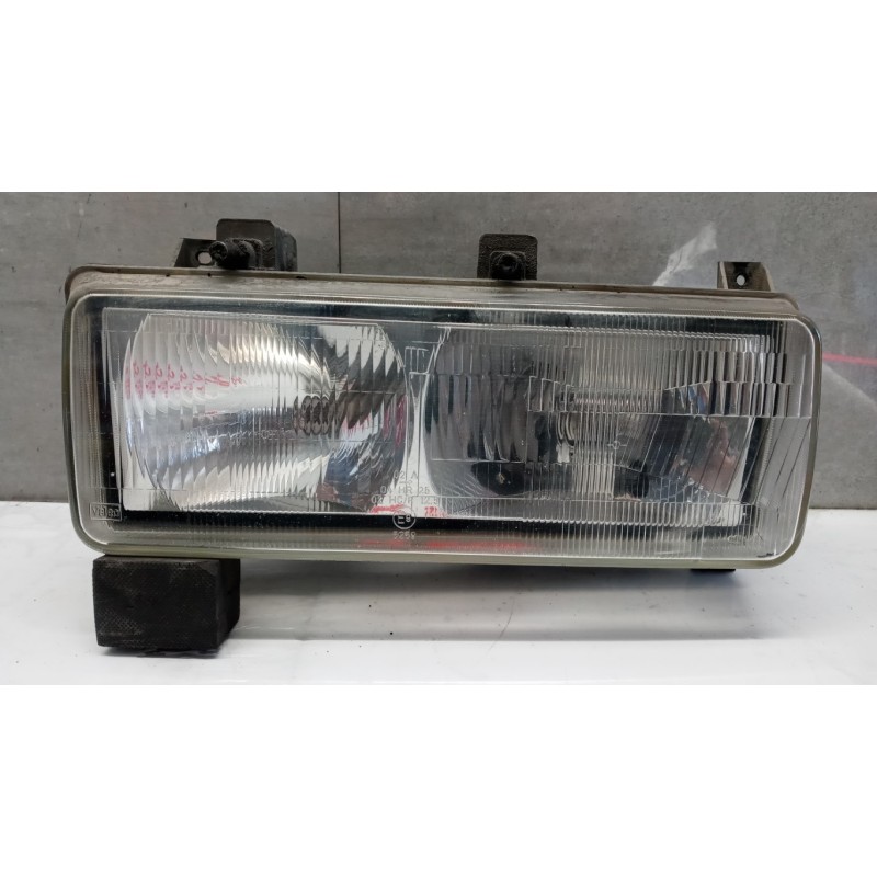 NISSAN truck FARO ANTERIORE SINISTRO NISSAN truck Atleon usato