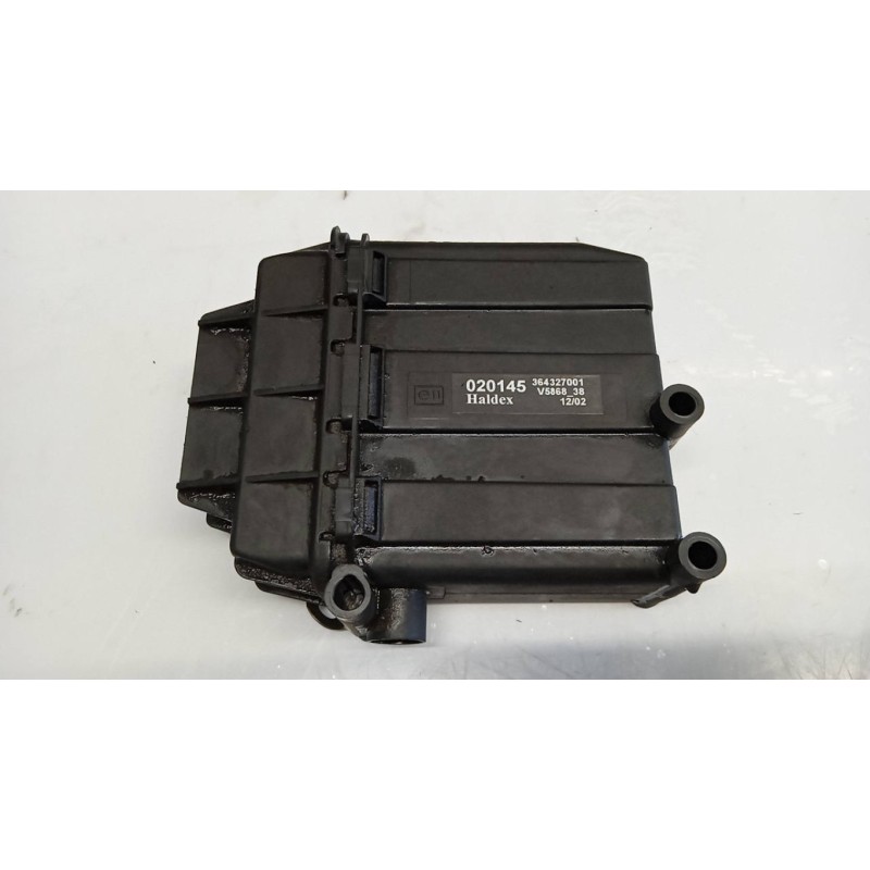 NISSAN truck CENTRALINE VARIE A NISSAN truck Atleon usato