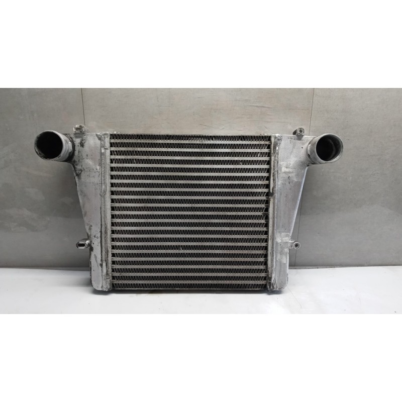 NISSAN truck RADIATORE INTERCOOLERS NISSAN truck Atleon usato