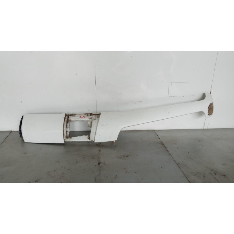 NISSAN truck PLASTICHE ESTERNE VARIE NISSAN truck Atleon usato