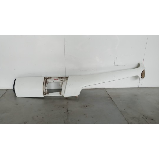 PLASTICHE ESTERNE VARIE NISSAN truck Atleon used