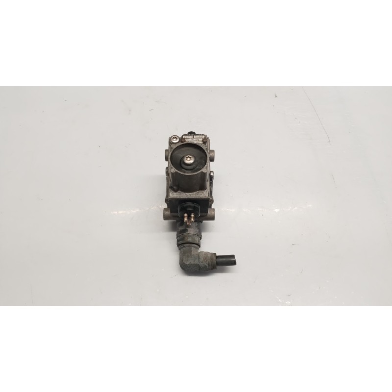 NISSAN truck VARIOUS BRAKE 2 NISSAN truck Atleon used