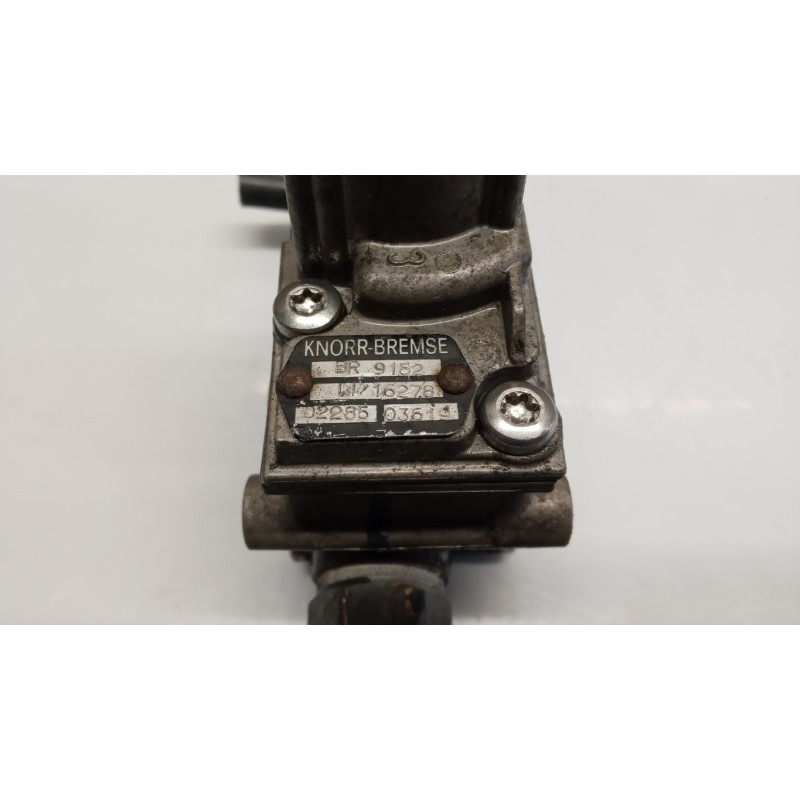 NISSAN truck VARIE FRENI 2 NISSAN truck Atleon usato