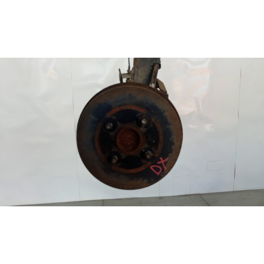 ASSALE POSTERIORE TOYOTA Yaris 2005>2008 usato