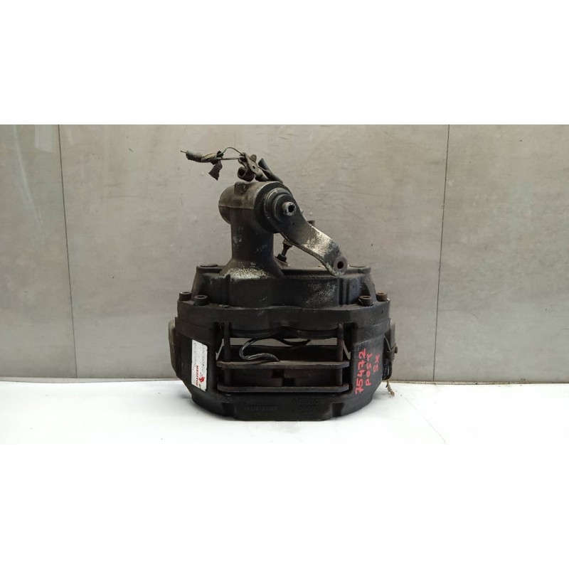 NISSAN truck PINZA POSTERIORE SINISTRA NISSAN truck Atleon usato