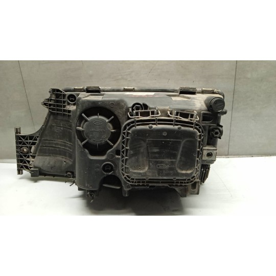RIGHT HEADLIGHT MAN TGX euro 6 used