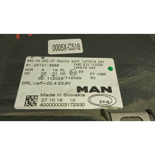 FARO ANTERIORE DESTRO MAN TGX euro 6 usato
