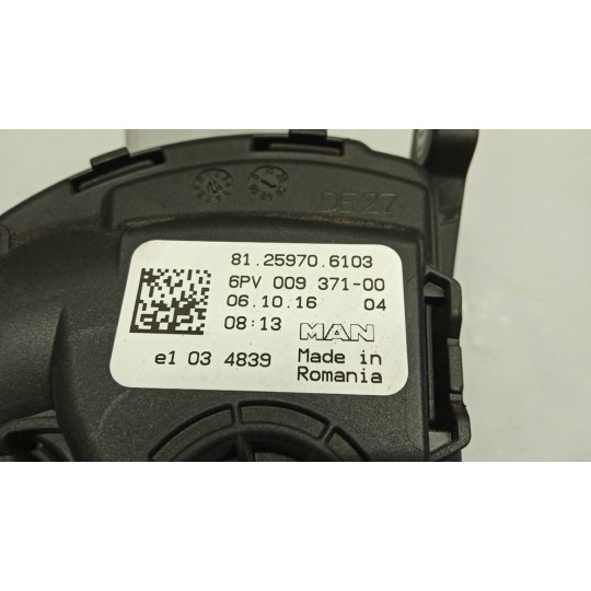 PEDALE ACCELERAZIONE ELETTRONICO MAN TGX euro 6 usato