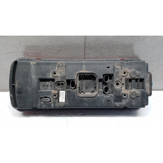 FARO POSTERIORE ESTERNO DESTRO MAN TGX euro 6 usato