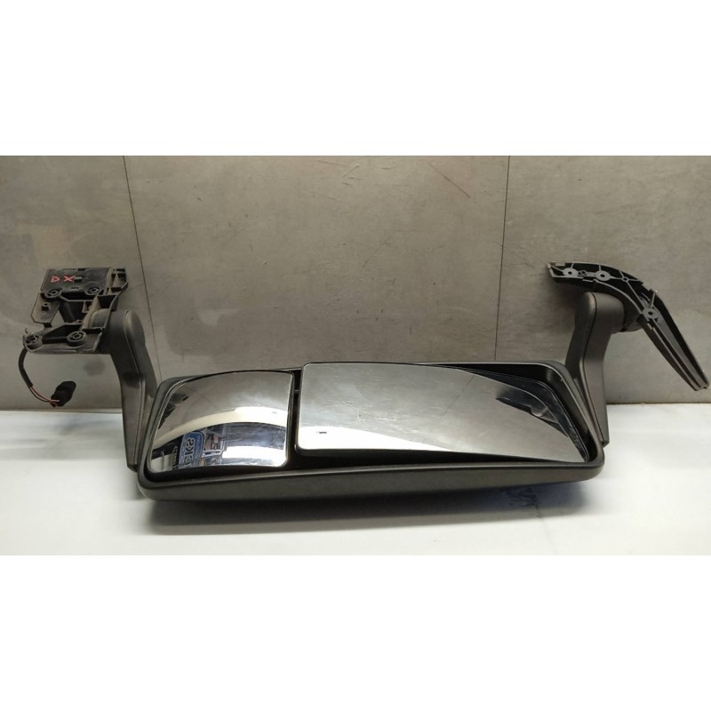 MAN RIGHT ELETRIC REAR-VIEW MIRROR  MAN TGX euro 6 used