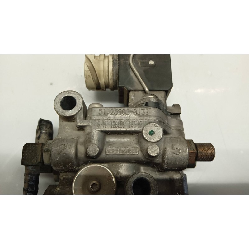 MAN VALVOLA REGOLA PRESSIONE MAN TGX euro 6 usato