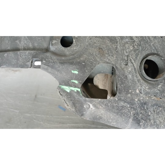 TRAVERSA ANTERIORE PARAURTO FORD van Transit/Tourneo Custom 2018> usato