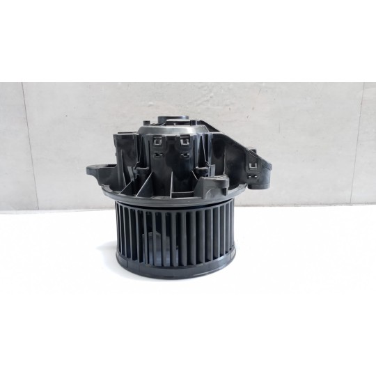 MOTORINO VENTILAZIONE INTERNA FORD van Transit/Tourneo Custom 2018> usato