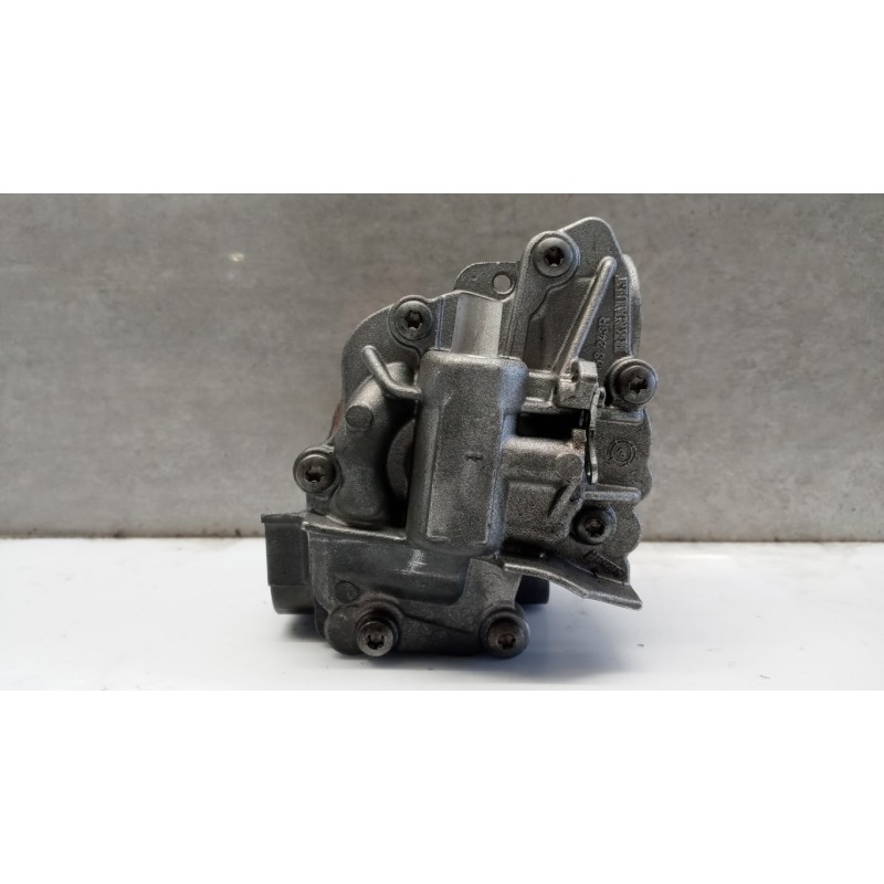 RENAULT van POMPA OLIO RENAULT van Master 2014>2019 usato