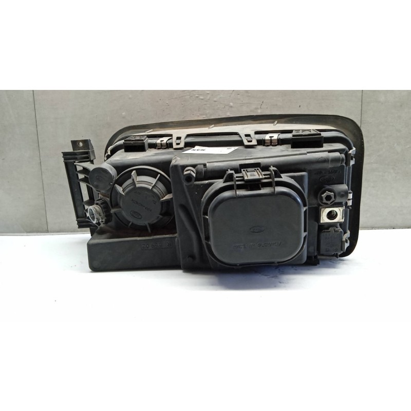 MAN RIGHT HEADLIGHT MAN TGM used