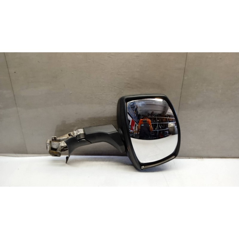 MAN RETROVISORE GUARDARUOTA MAN TGM usato