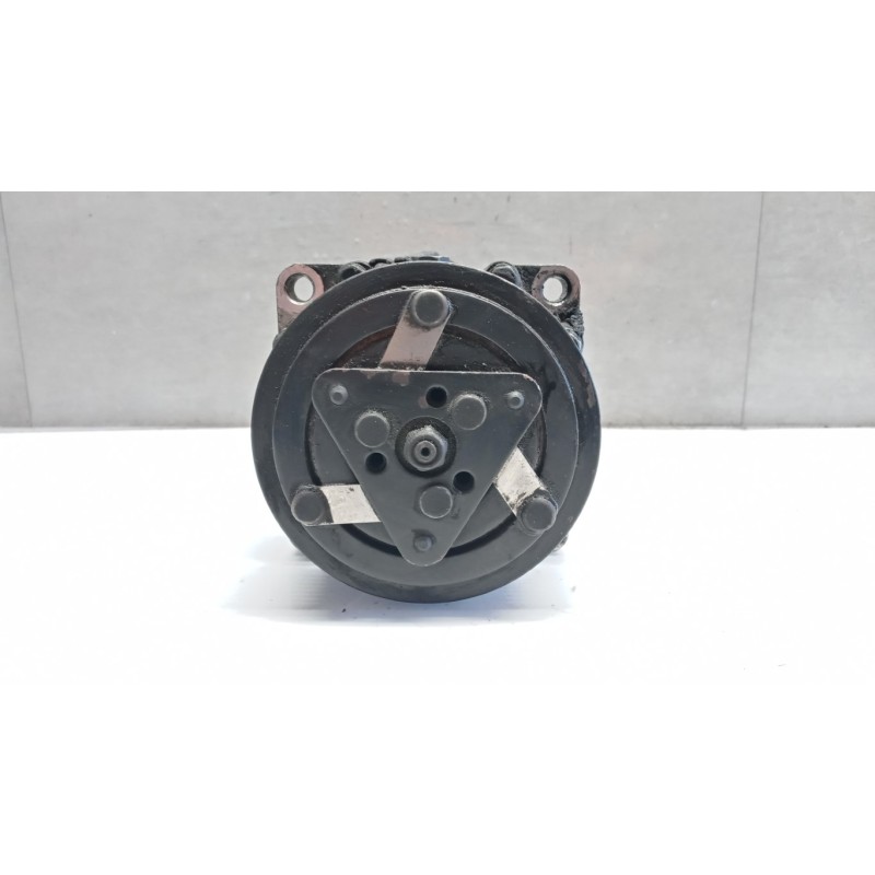 MAN COMPRESSORE ARIA CONDIZIONATA MAN TGM usato