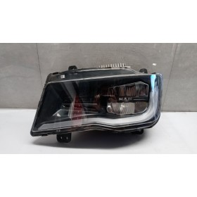 FRONT LEFT LED FLASHLIGHT...