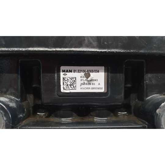 VARIE FRENI 2 MAN TGX euro 6 usato