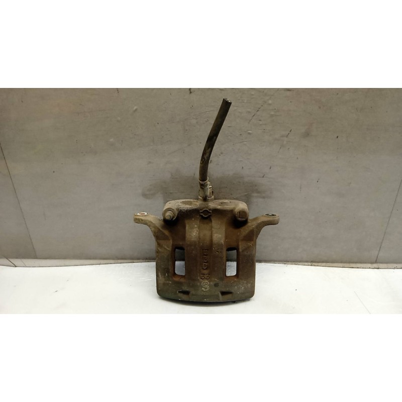 NISSAN LEFT FRONT CALIPER BRAKE NISSAN Navarra 2002>2004 used