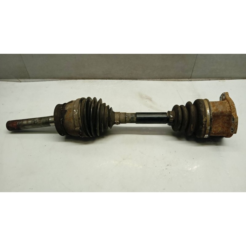 NISSAN FRONT HALF-AXLES LEFT  NISSAN Navarra 2002>2004 used