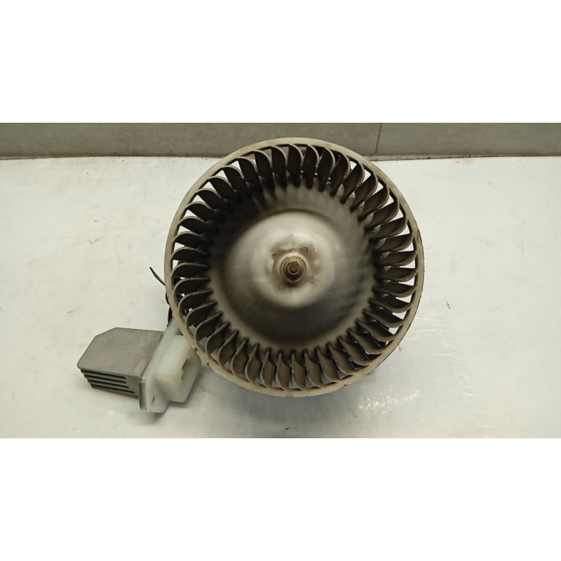 NISSAN INTERNAL FUN MOTOR  NISSAN Navarra 2002>2004 used