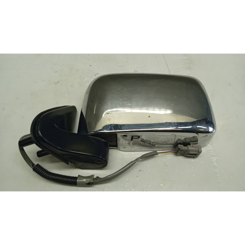 NISSAN LEFT ELETRIC REAR-VIEW MIRROR  NISSAN Navarra 2002>2004 used