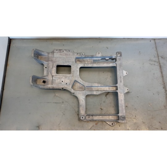 MUDGUARD LEFT SUPPORT  MAN TGX euro 6 used