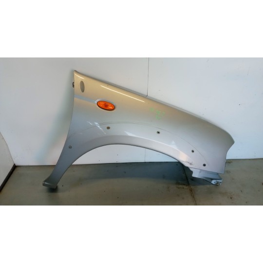RIGHT FRONT MUDGUARD  NISSAN Navarra 2002>2004 used