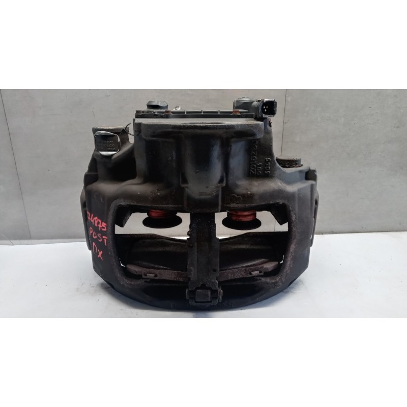 SCANIA PINZA POSTERIORE DESTRA SCANIA Serie R 2005> usato