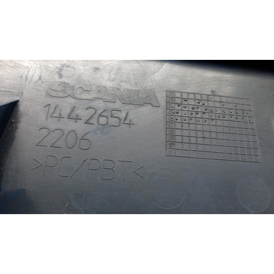 PLASTICHE ESTERNE VARIE SCANIA Serie R 2005> used