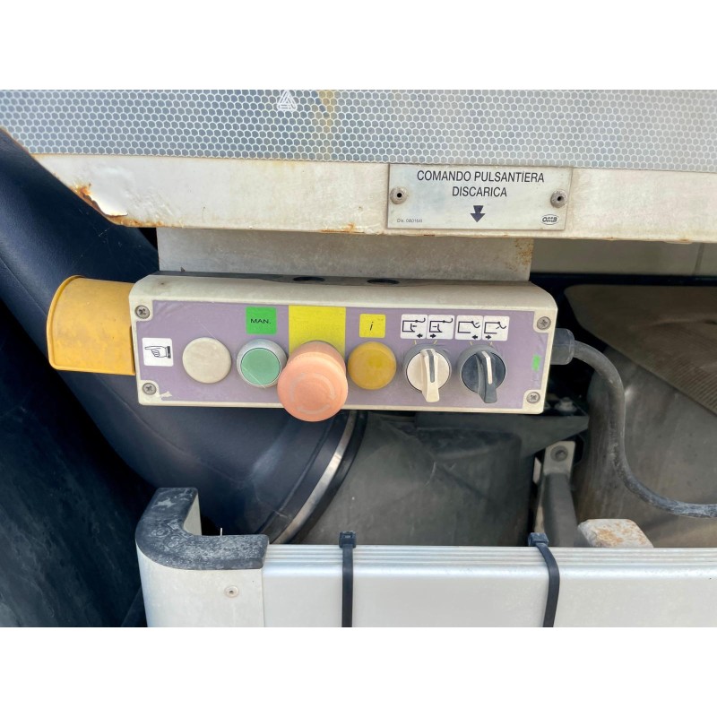 IVECO IVECO STRALIS 260S33 COMPATTATORE RIFIUTI OMB EURO 6