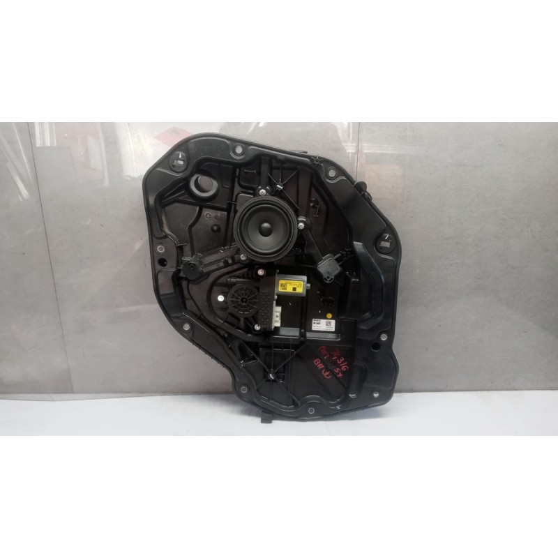 BMW BACK LEFT POWERED WINDOWS  BMW Serie 1 (F40) 2019> used