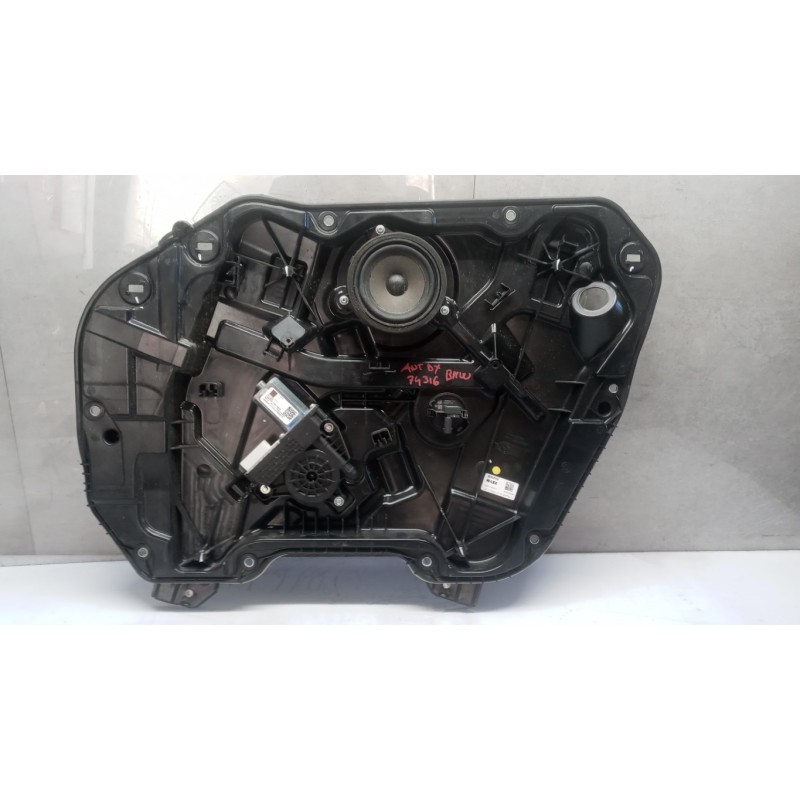 BMW FRONT RIGHT POWERED WINDOWS  BMW Serie 1 (F40) 2019> used