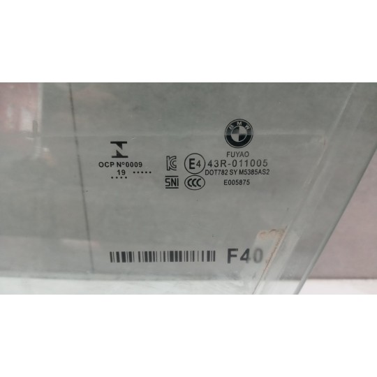 VETRI PORTE ANTERIORI SINISTRO BMW Serie 1 (F40) 2019> usato
