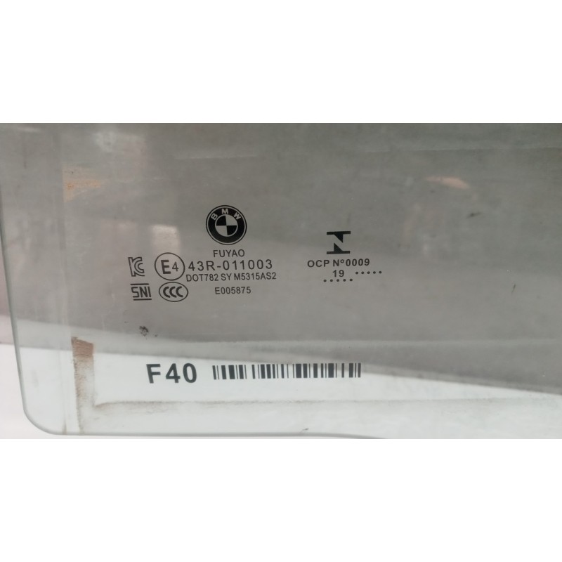 BMW GLASS REAR DOOR LEFT  BMW Serie 1 (F40) 2019> used