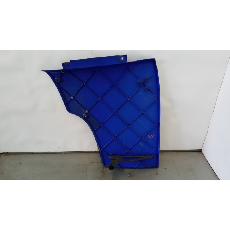 SCANIA PLASTICHE ESTERNE VARIE SCANIA Serie R 2005> usato