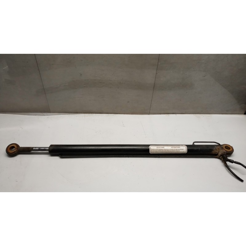 MAN CAB LIFT PISTON  MAN TG-A 2000>2007 used