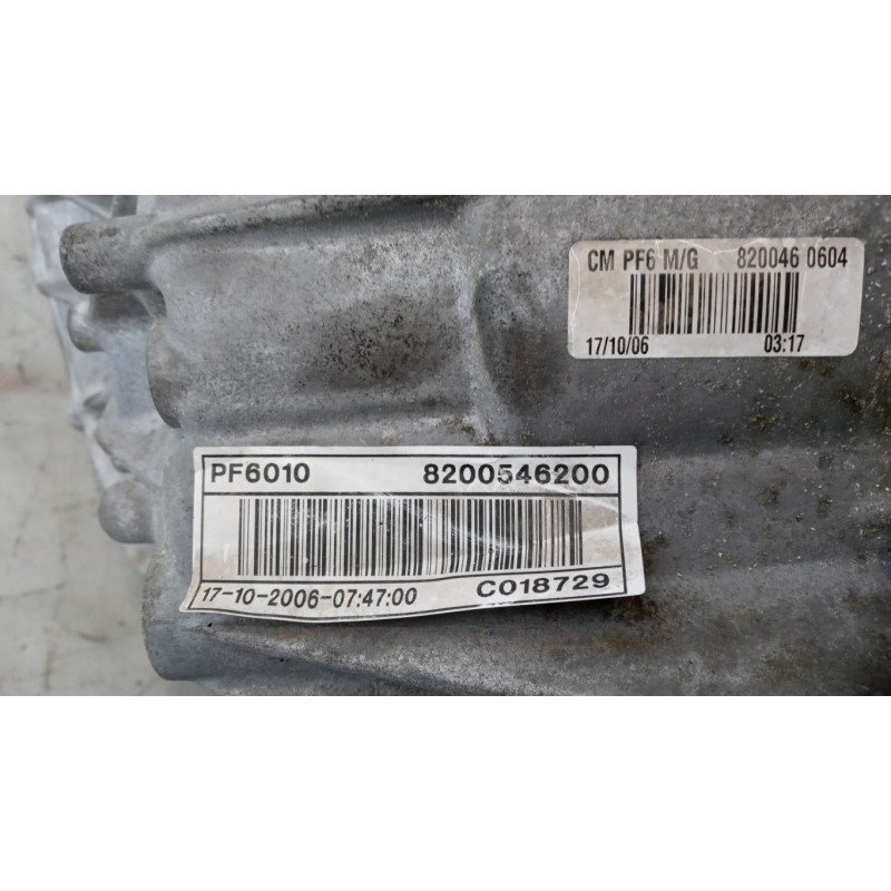 OPEL van CAMBIO OPEL van Vivaro A 2006>2014 usato