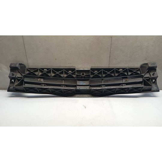 PLASTICHE ESTERNE VARIE OPEL van Vivaro A 2006>2014 usato